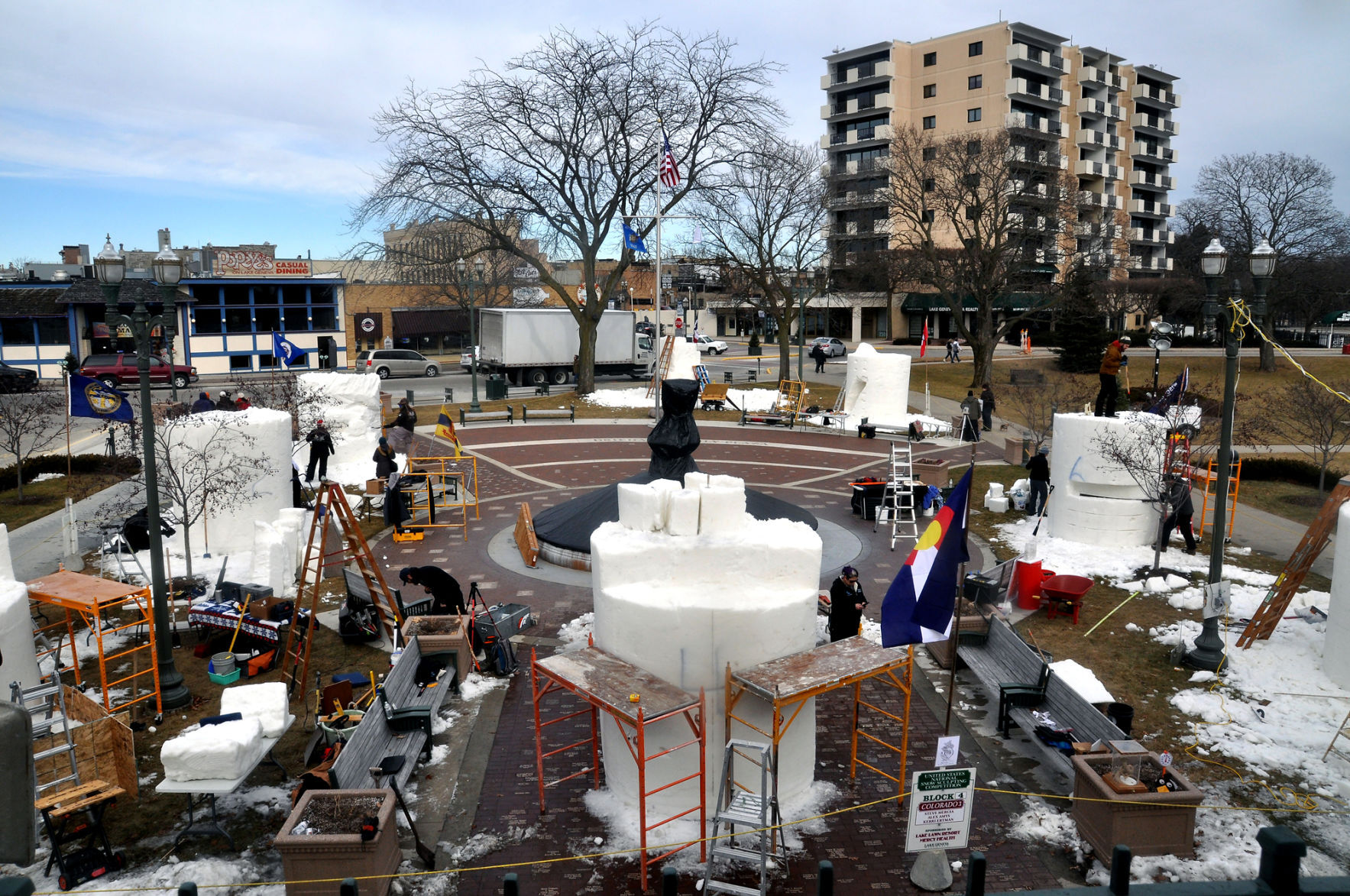 Sculpting at the Riviera